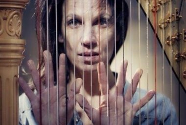  Colet en Isolde, opgaan in de harp