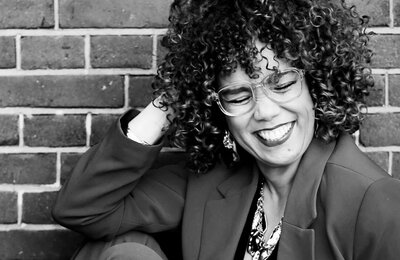 Internationale vrouwendag 2026 Hihg Tea met inspirerende vertellingen van Elvira  Nanariain